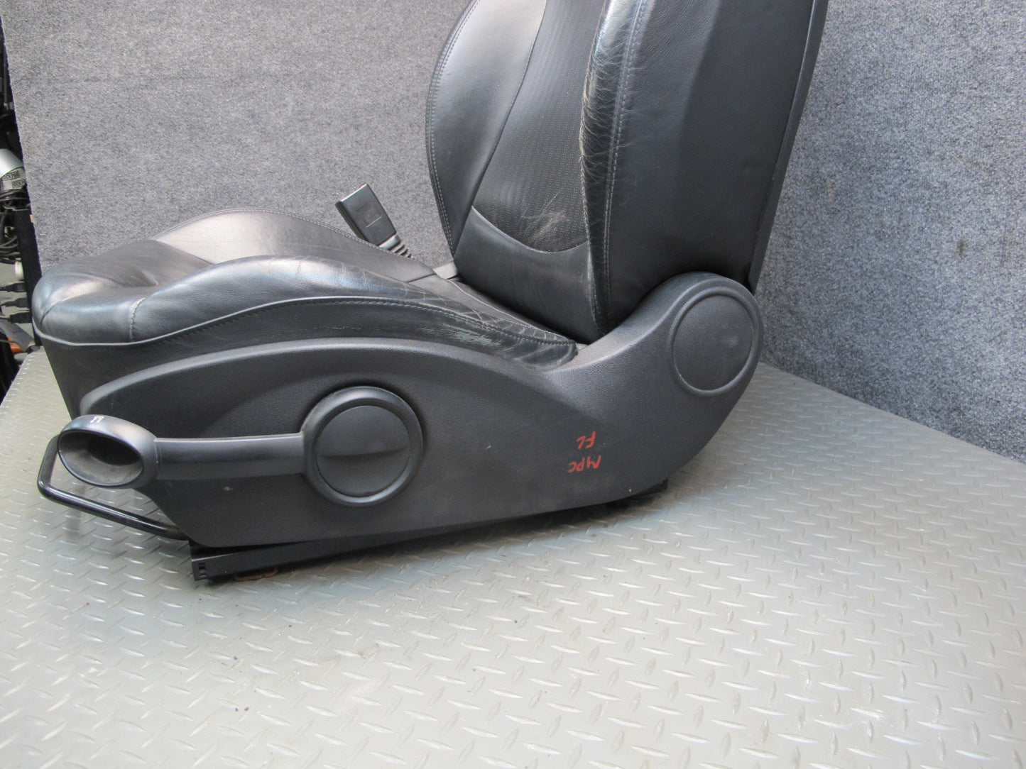 07-09 Mini Cooper R56 Front & Rear Sport Heated Perforated Leather Seat OEM
