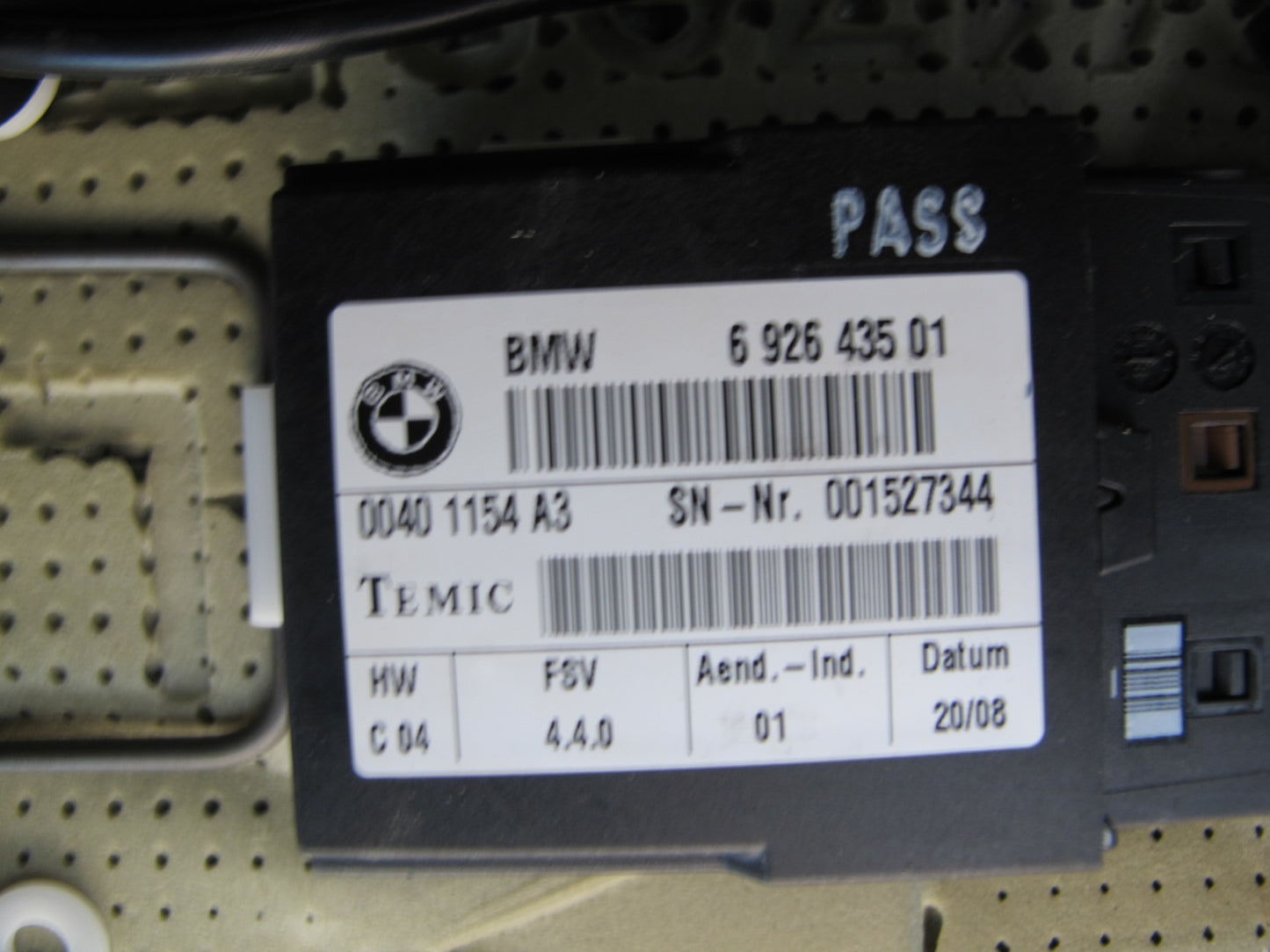 07-09 Mini Cooper R56 Front & Rear Sport Heated Perforated Leather Seat OEM