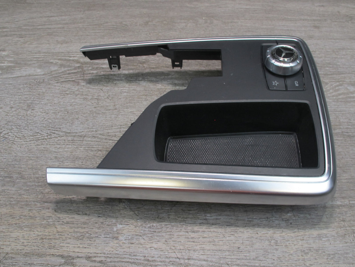 13-15 Mercedes W166 X166 Center Console Trim Bezel Panel w Media Switch OEM
