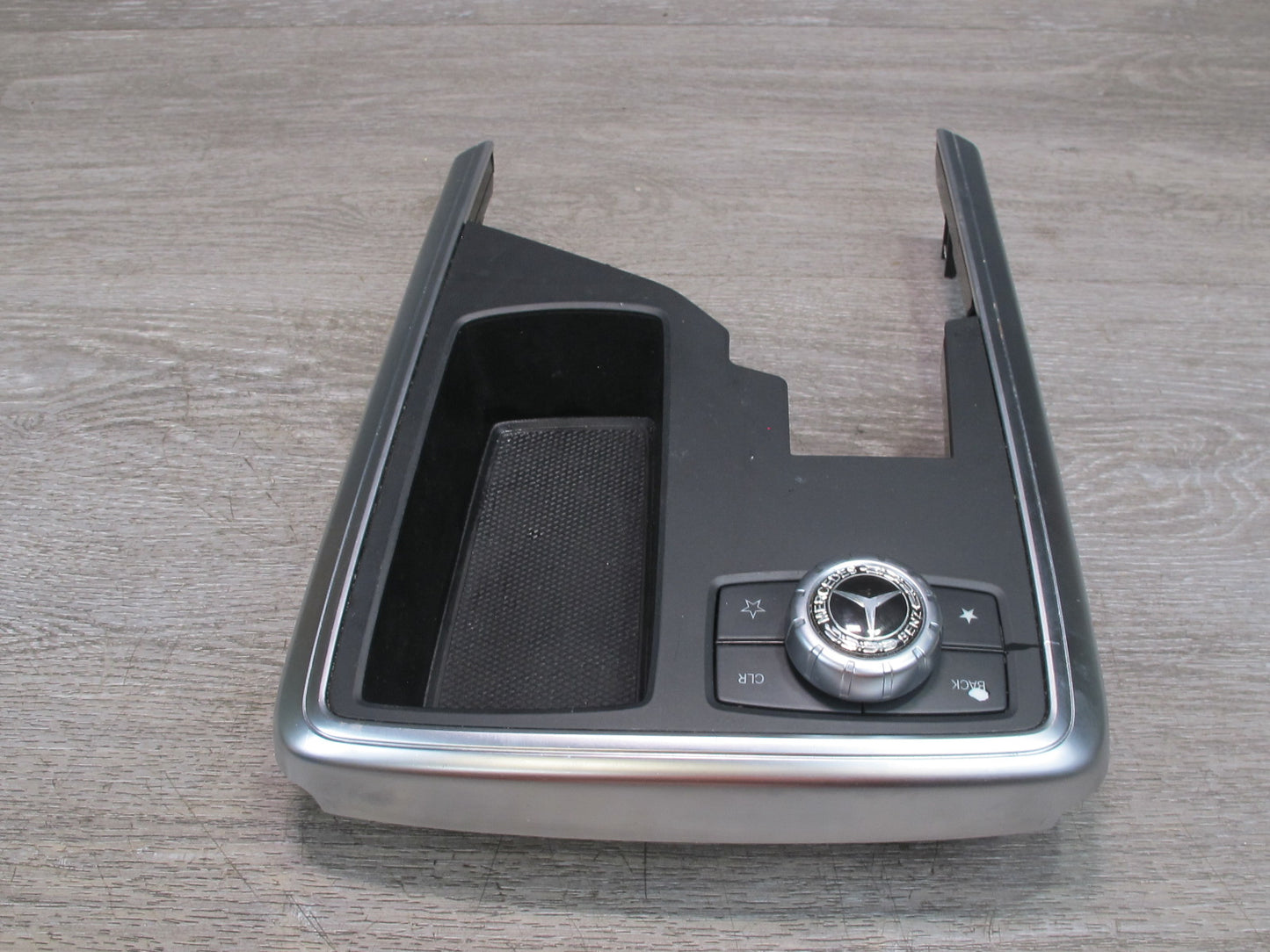 13-15 Mercedes W166 X166 Center Console Trim Bezel Panel w Media Switch OEM