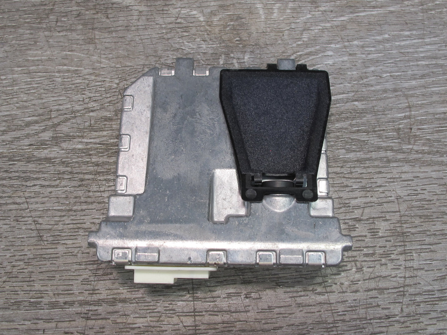 13-15 Mercedes W166 X166 Front Lane Departure Assist Camera 0009057302 OEM