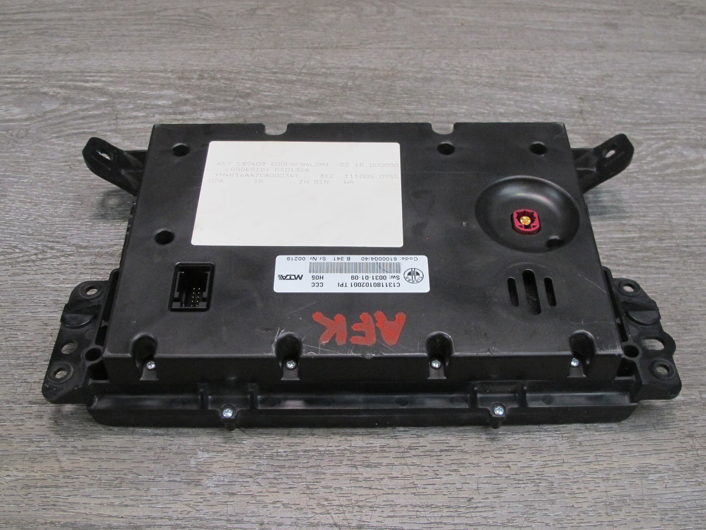 11-12 Fisker Karma Dash Information Multimedia Screen Display Monitor Unit OEM