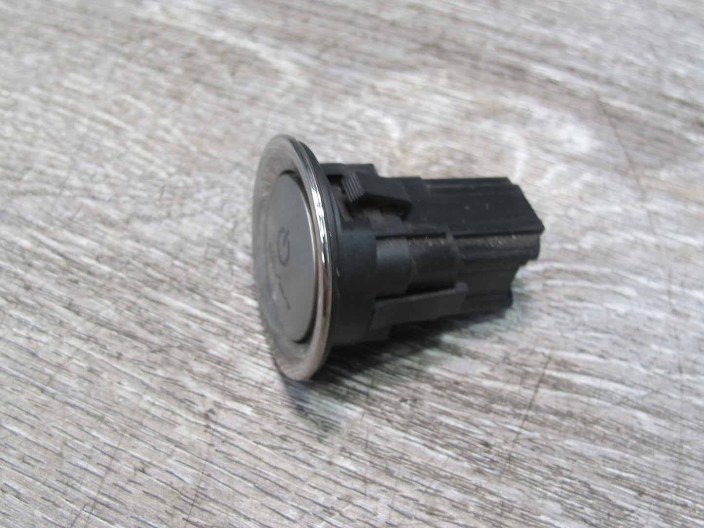 11-12 Fisker Karma Ignition Start Stop Switch Button OEM