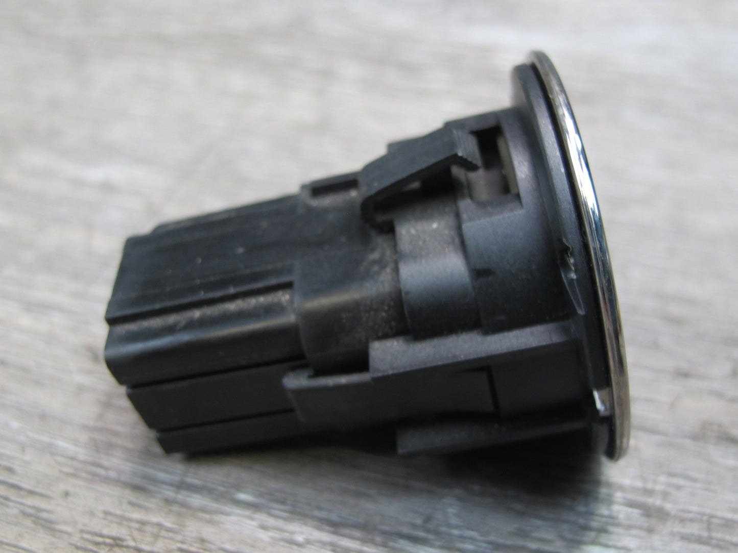 11-12 Fisker Karma Ignition Start Stop Switch Button OEM