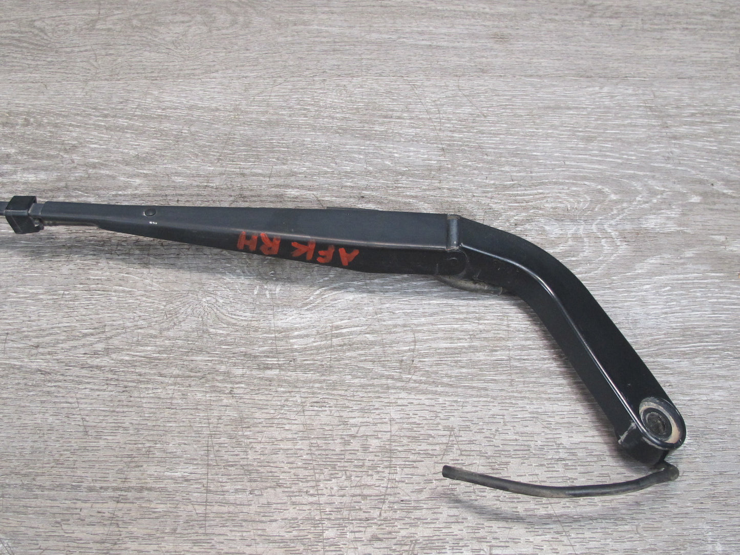 11-12 Fisker Karma Set of 2 Front Left & Right Windshield Wiper Arm w Hose OEM