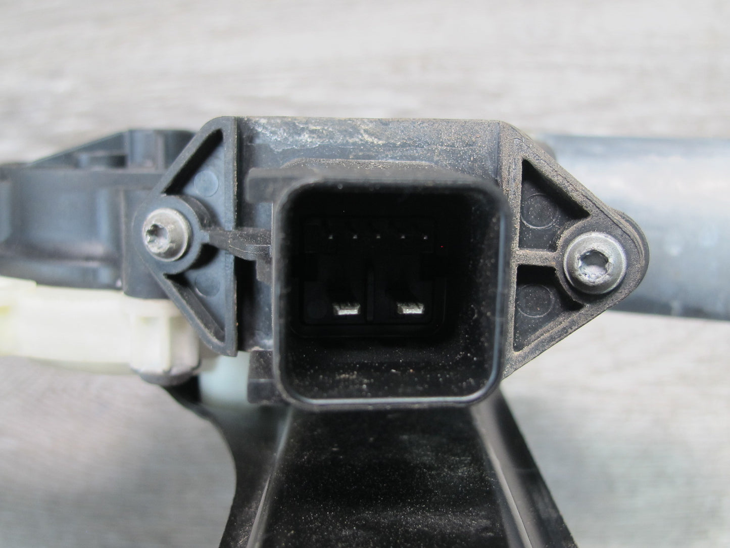11-12 Fisker Karma Rear Left Door Glass Window Regulator w Motor OEM