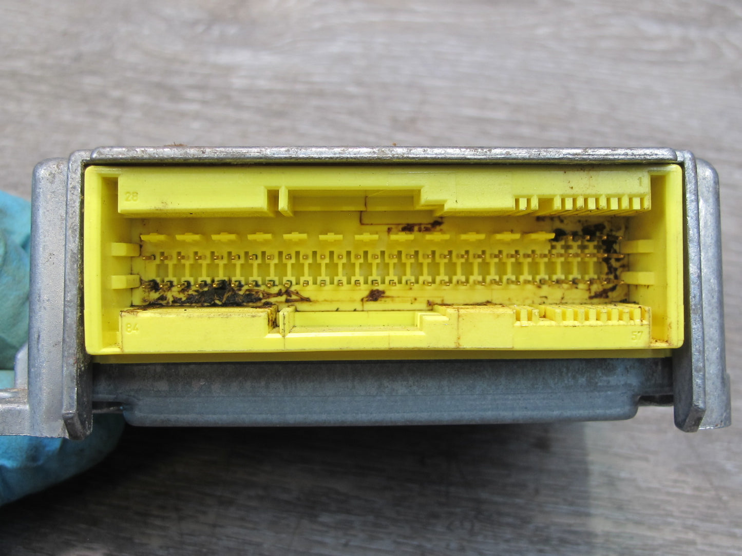 03-08 MERCEDES R230 SL500 SRS AIRBAG CONTROL MODULE UNIT 2308206626 OEM