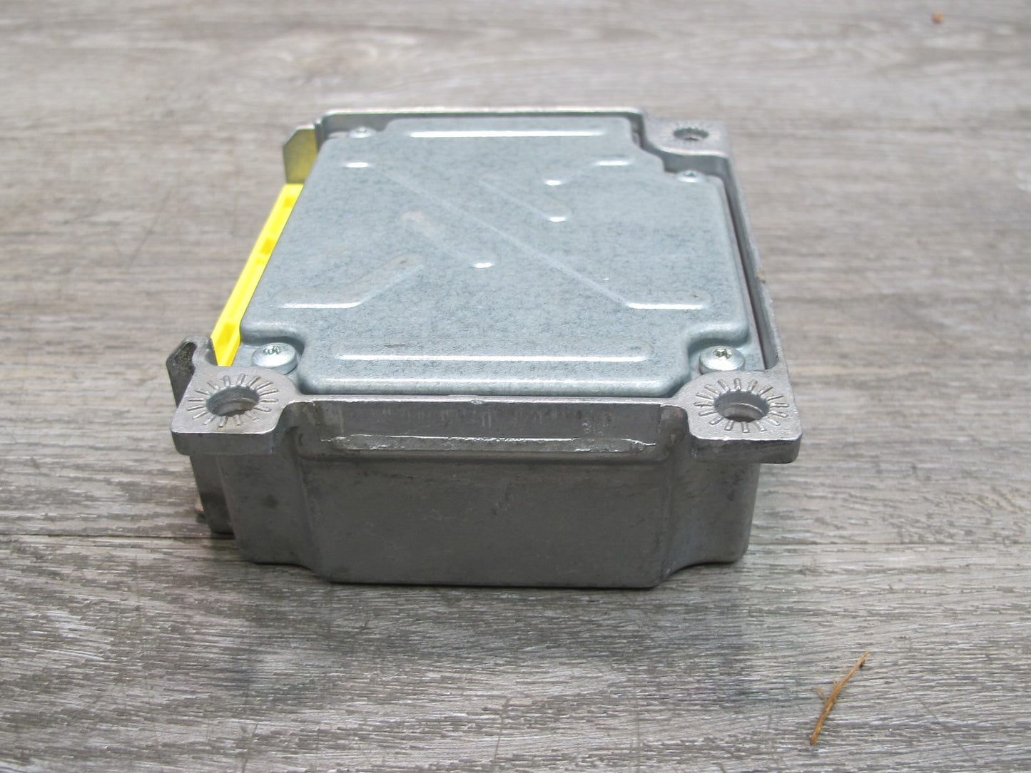03-08 MERCEDES R230 SL500 SRS AIRBAG CONTROL MODULE UNIT 2308206626 OEM