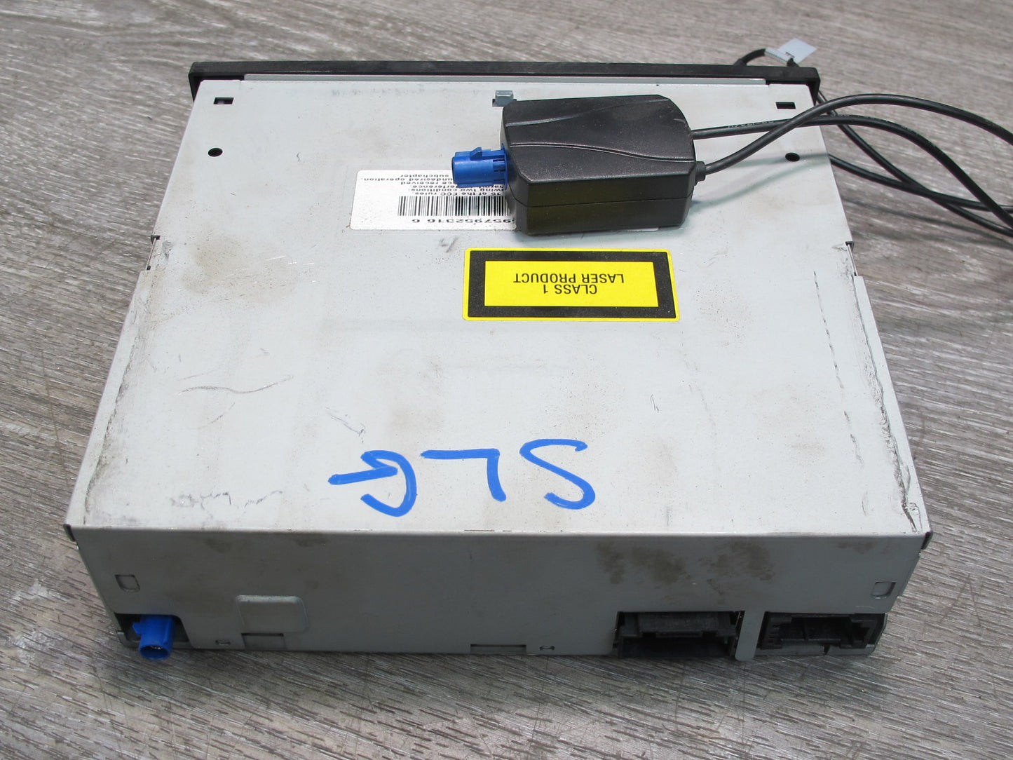 03-12 Mercedes R230 Sl-class GPS Navigation DVD CD Player 2208703589 OEM