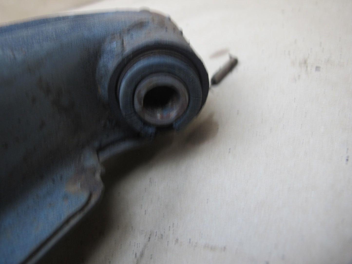 82-83 Datsun Nissan 280ZX 2+0 NA Rear Left Knuckle Wheel Hub Trailing Arm OEM