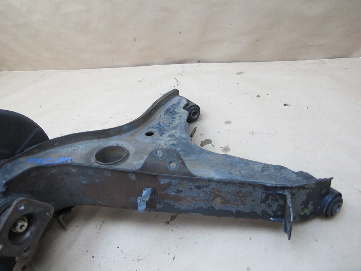 82-83 Datsun Nissan 280ZX 2+0 NA Rear Right Knuckle Wheel Hub Trailing Arm OEM