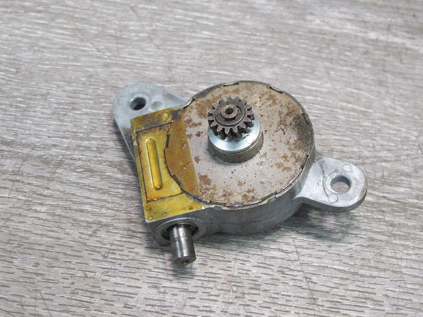 1983-1986 Porsche 928 S Power Sunroof Moon Roof Window Motor