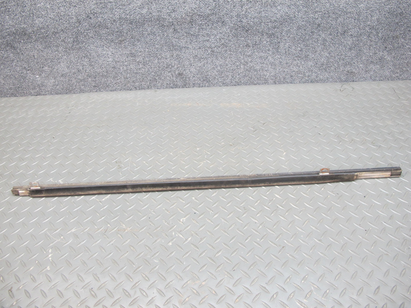 06-12 Bentley Continental Flying Spur Rear Right Door Chrome Trim Molding Set