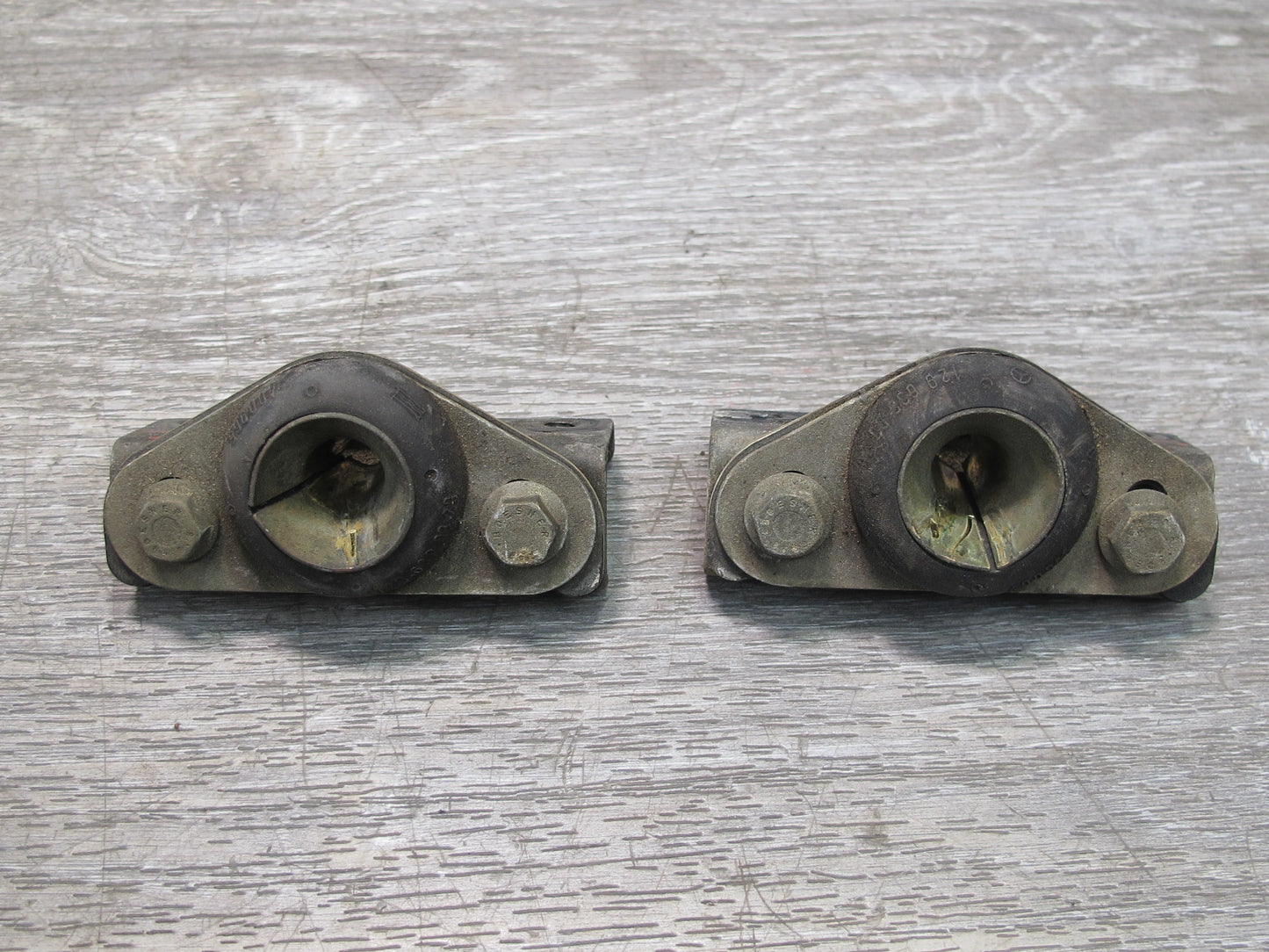 96-02 Mercedes R129 Convertible TOP Roof Lock Locking PIN Catch Set OEM