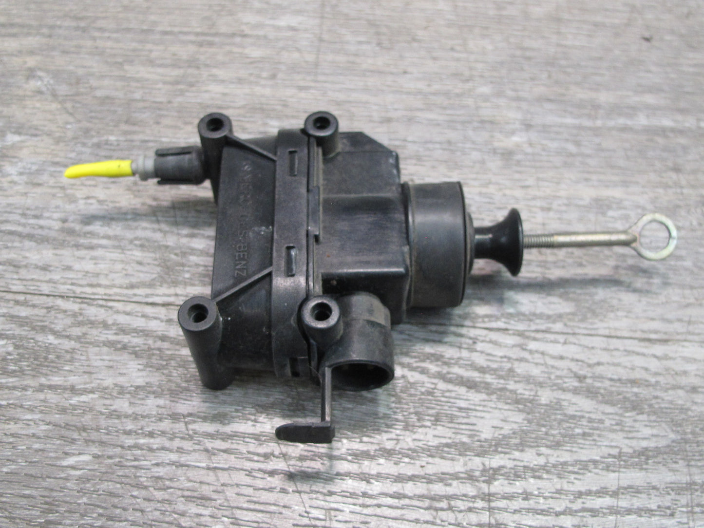 96-02 Mercedes R129 Sl-class Right Door Lock Latch Actuator OEM