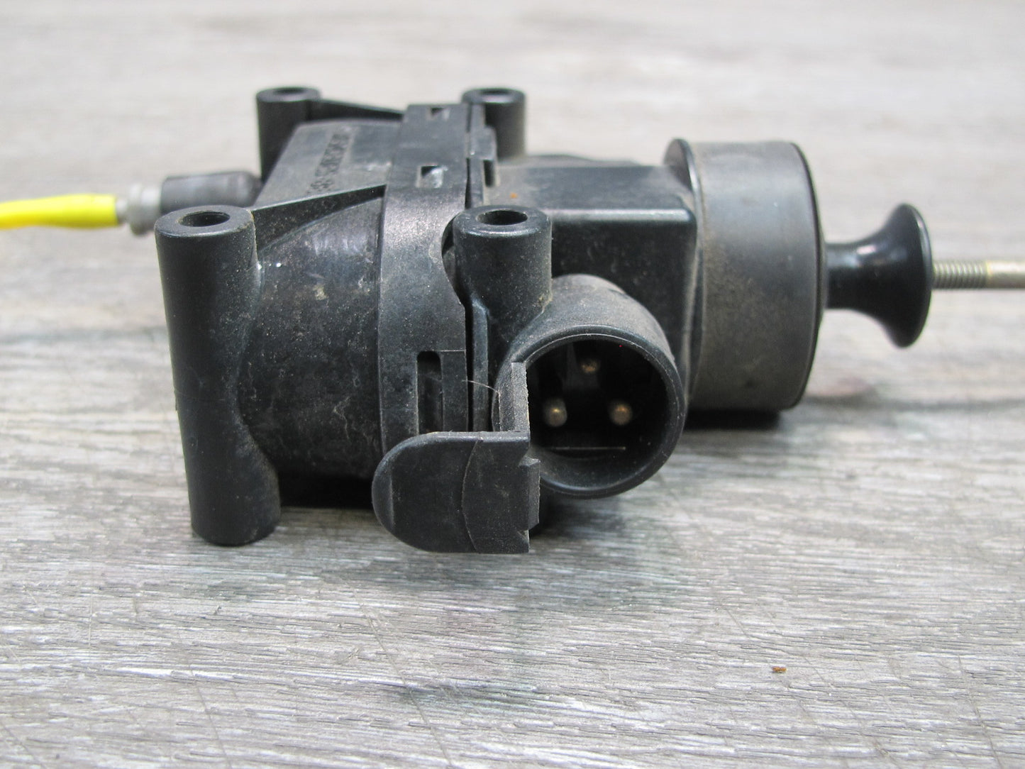 96-02 Mercedes R129 Sl-class Right Door Lock Latch Actuator OEM