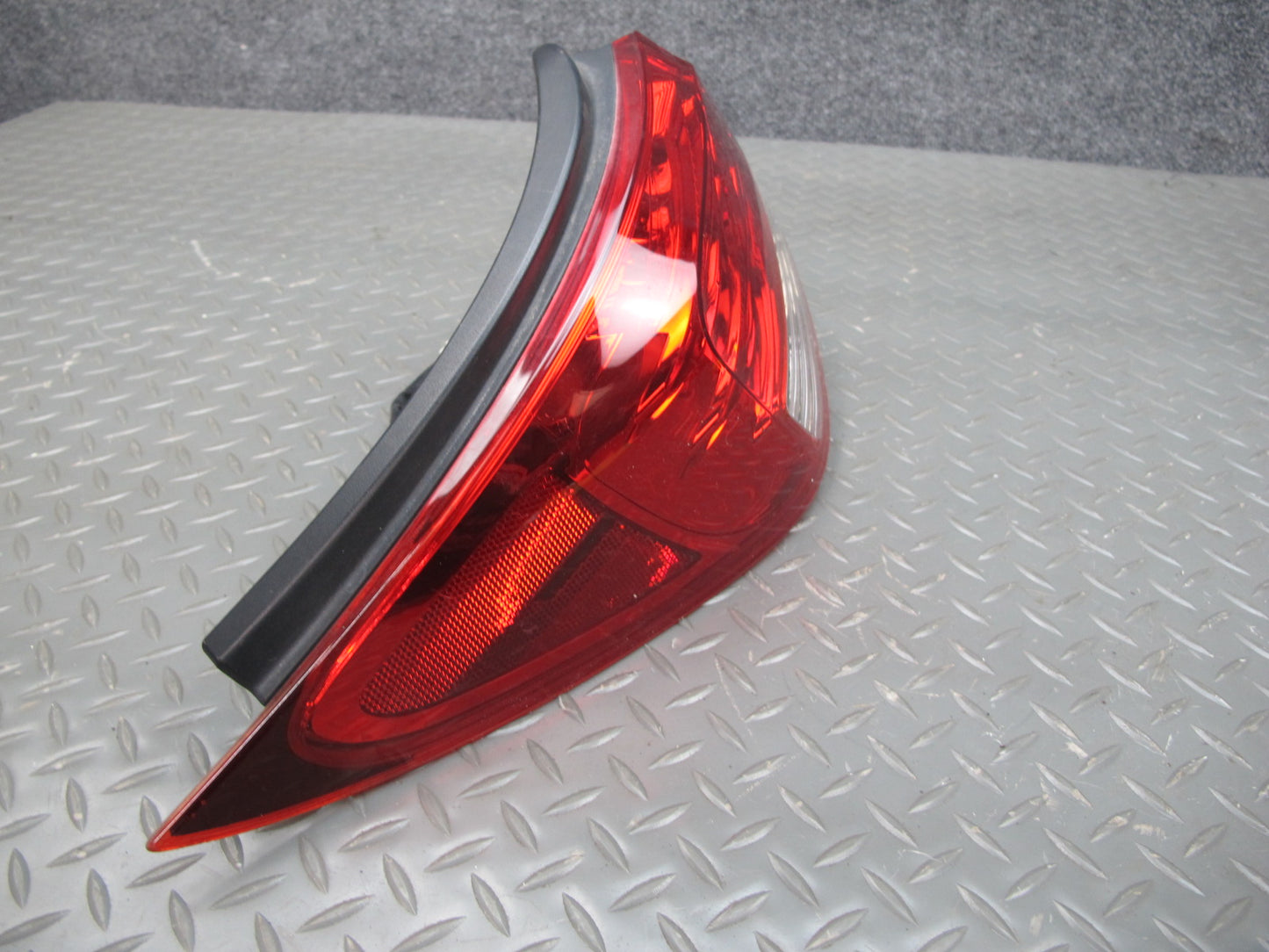 10-15 Lexus IS350 IS250 Convertible Rear Left Side Outer Tail Light Lamp OEM