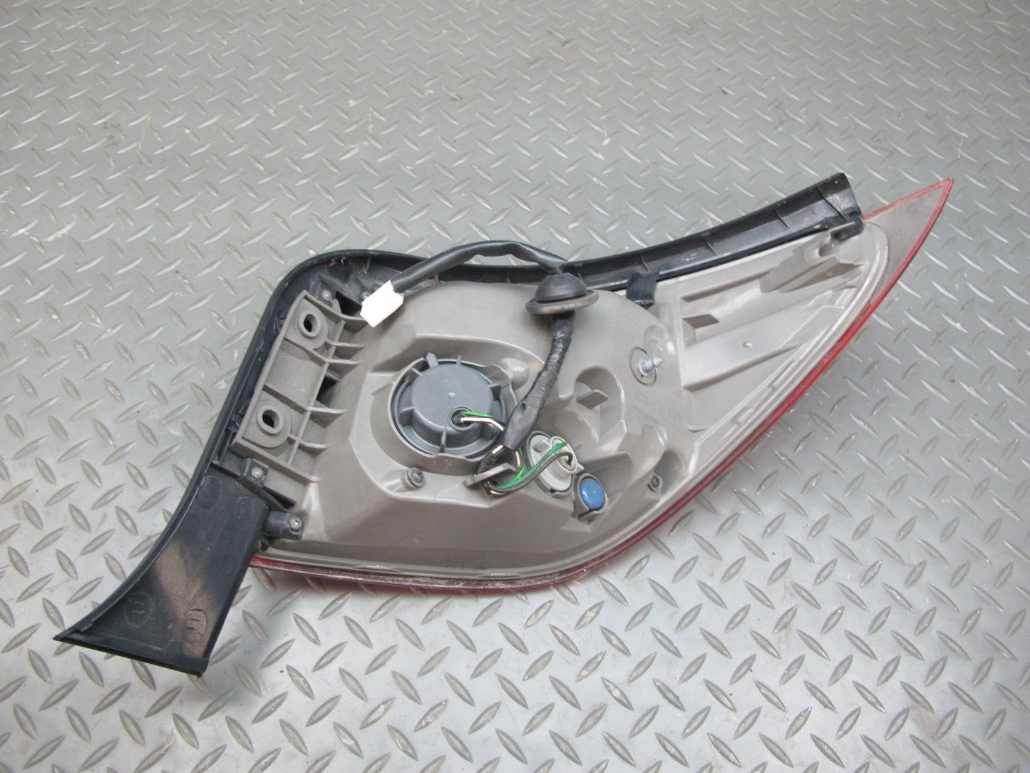 10-15 Lexus IS350 IS250 Convertible Rear Left Side Outer Tail Light Lamp OEM