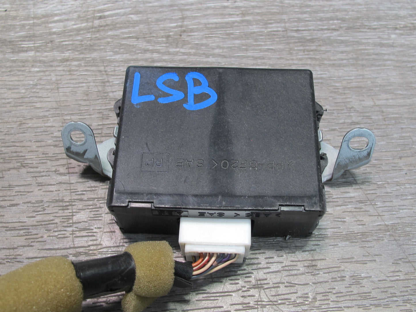 2003 Lexus LS430 UCF30L Immobilizer Transponder Computer Control Module OEM