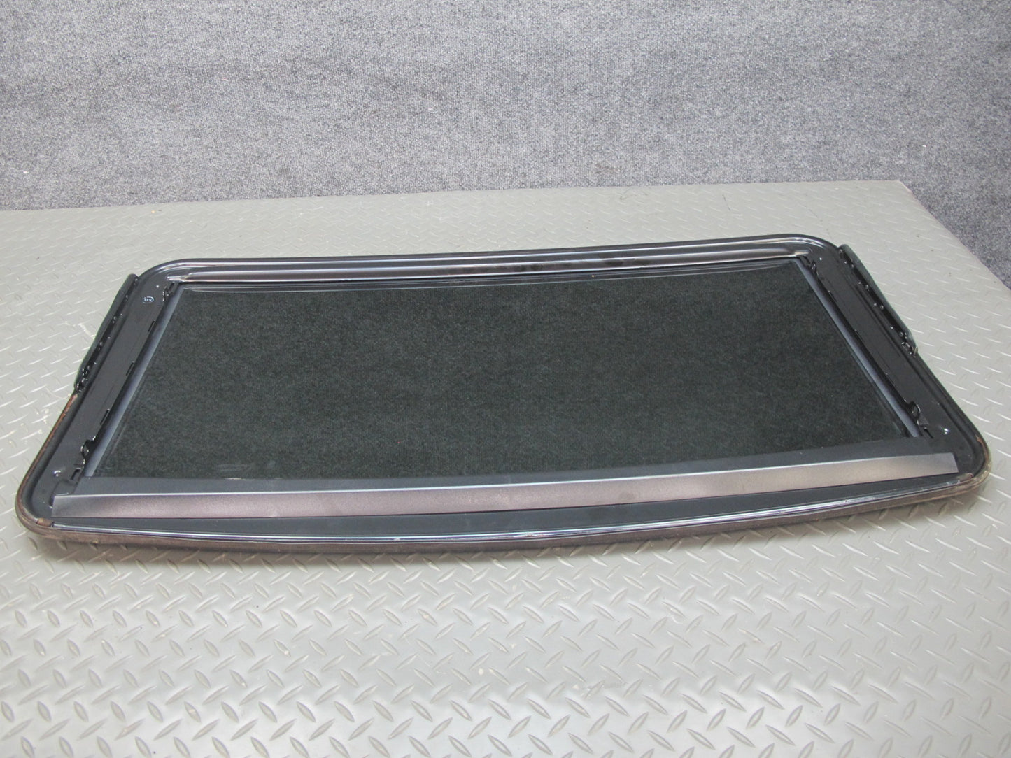 01-06 Lexus UCF30L LS430 Sunroof Glass Window Panel OEM