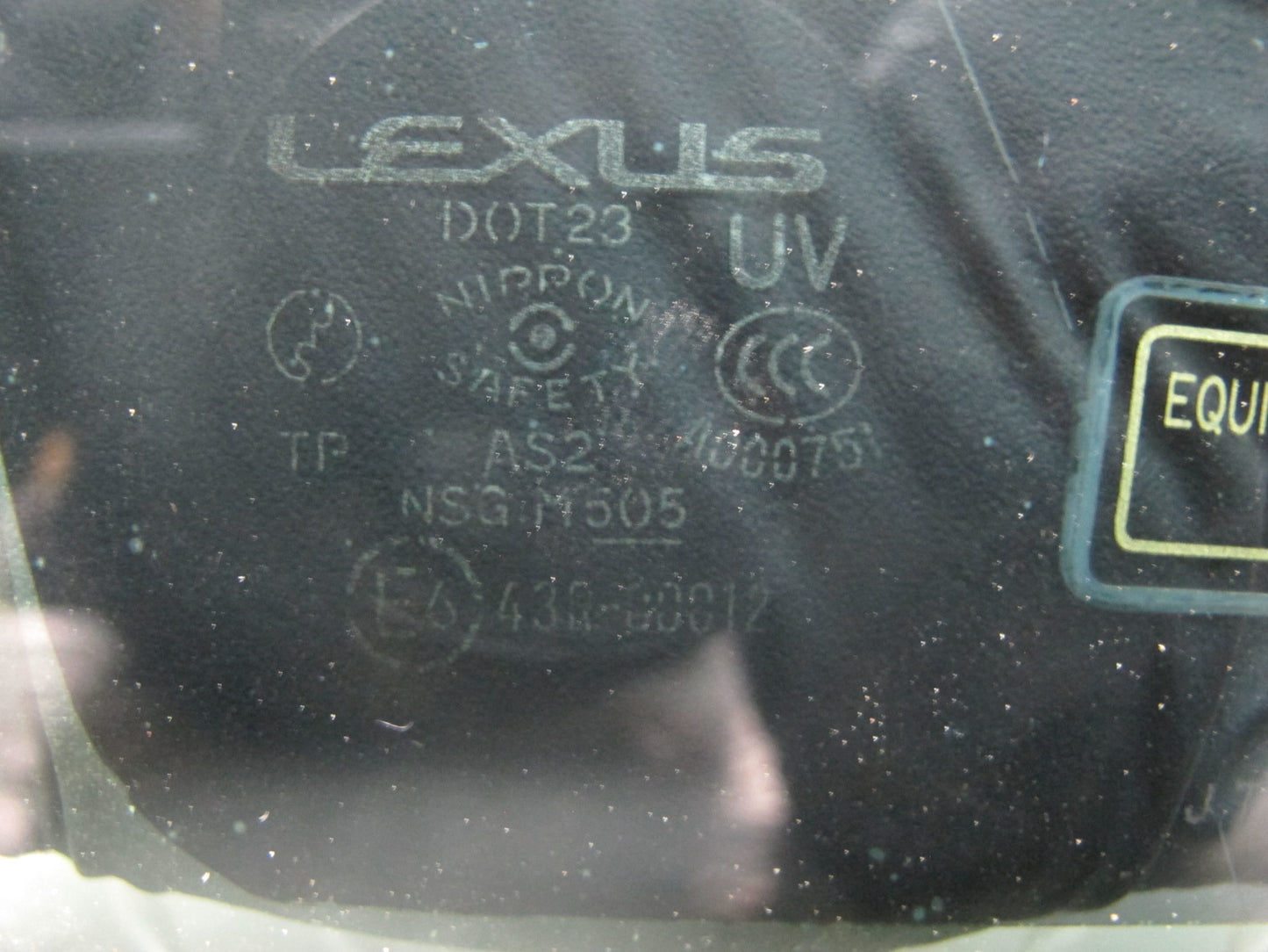 01-06 Lexus UCF30L LS430 Front Right Door Glass Window OEM