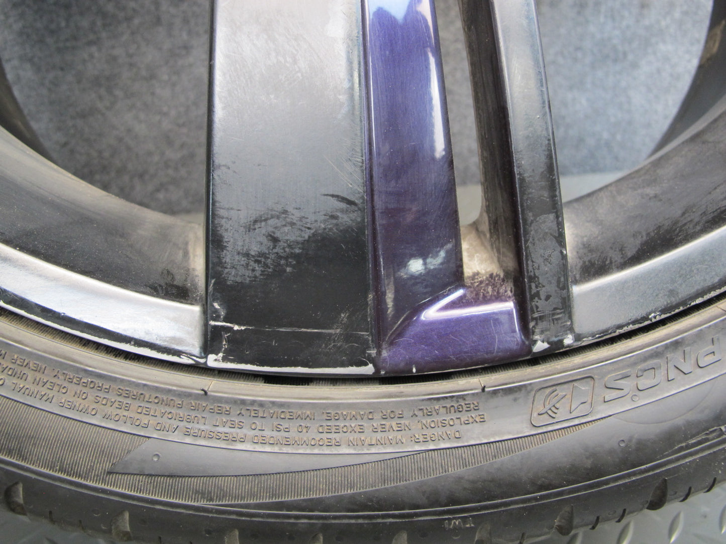 11-12 Fisker Karma Factory R22 22" Front Wheel Rim 22x8.5J ET42.6 Tire 265/35