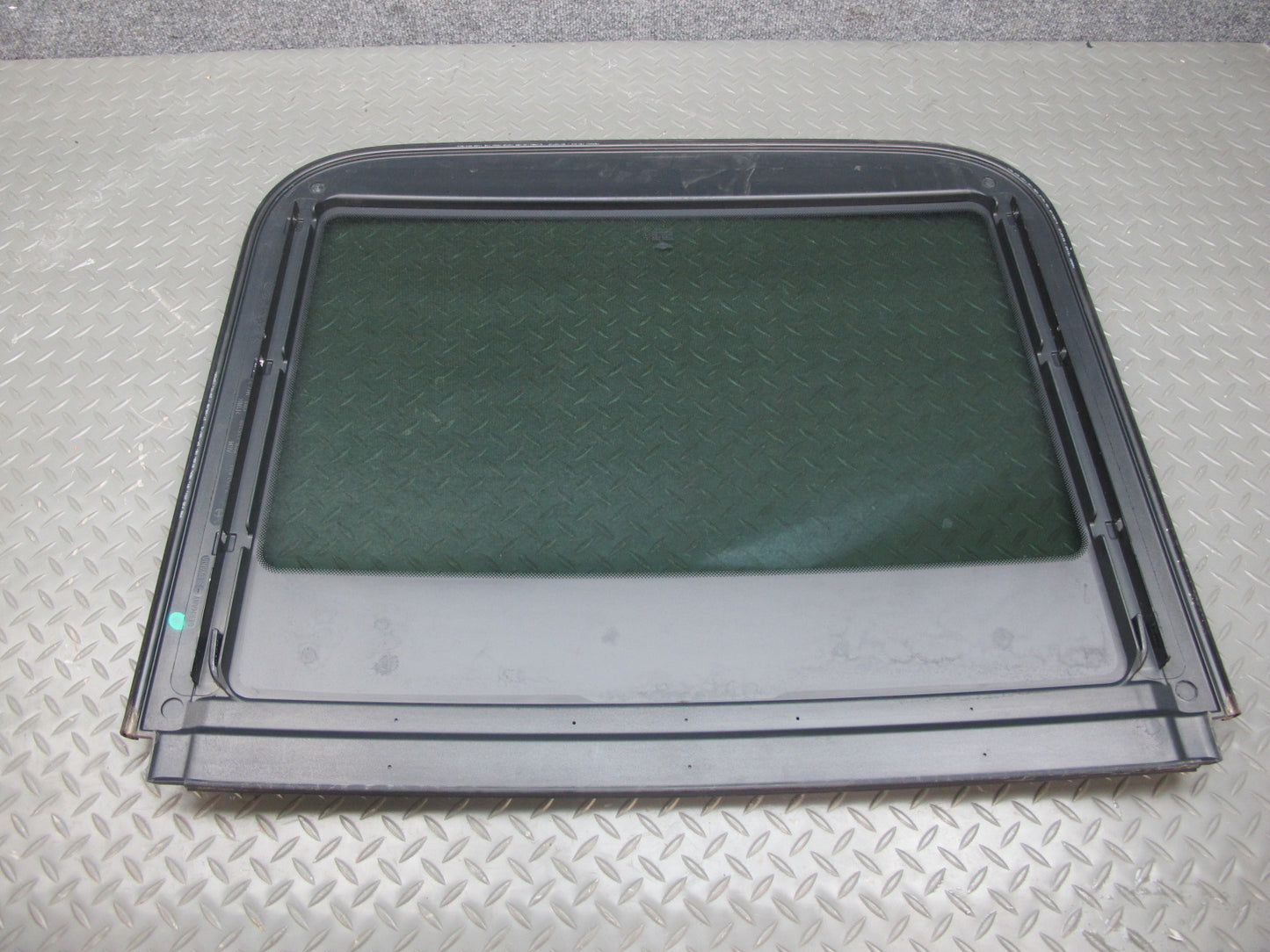 07-13 Mini Cooper R55 R56 Rear Sunroof Glass Window Panel 2751804 OEM