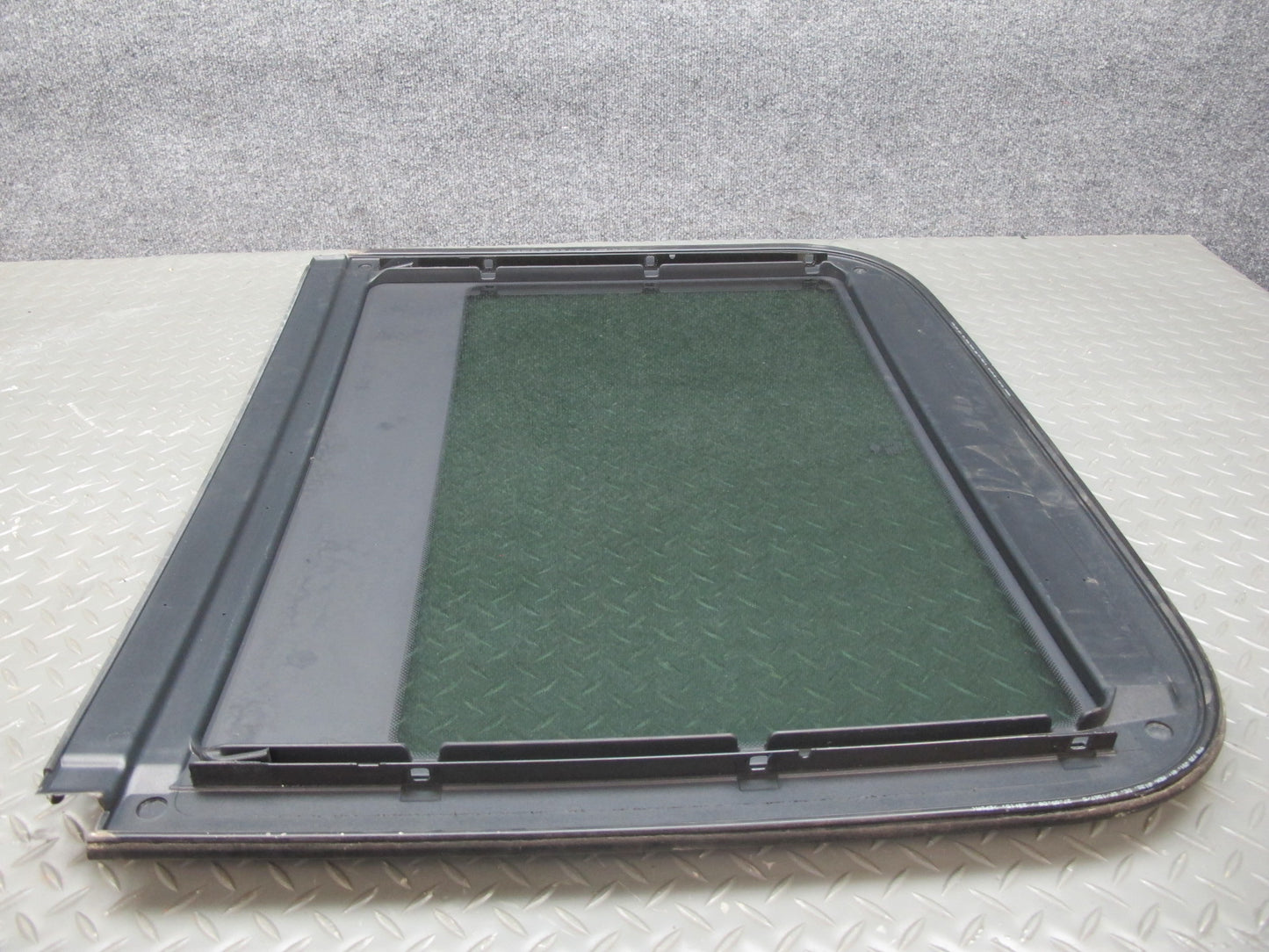 07-13 Mini Cooper R55 R56 Rear Sunroof Glass Window Panel 2751804 OEM