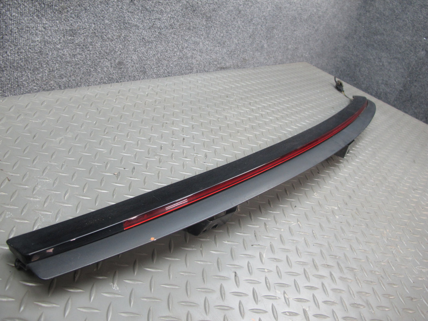 2006-2012 Bentley Flying Spur Rear Center 3RD Brake Stop Light Lamp