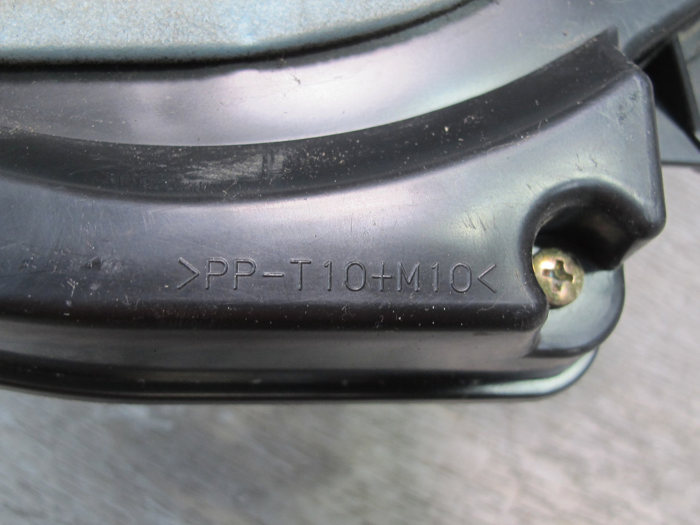 1998-2002 Lexus J100 LX470 Front Right & Left Side Door Audio Speaker Set
