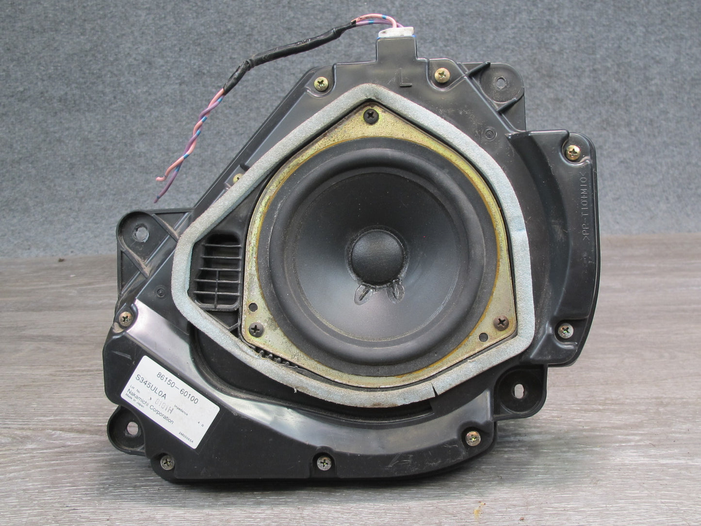 1998-2002 Lexus J100 LX470 Front Right & Left Side Door Audio Speaker Set