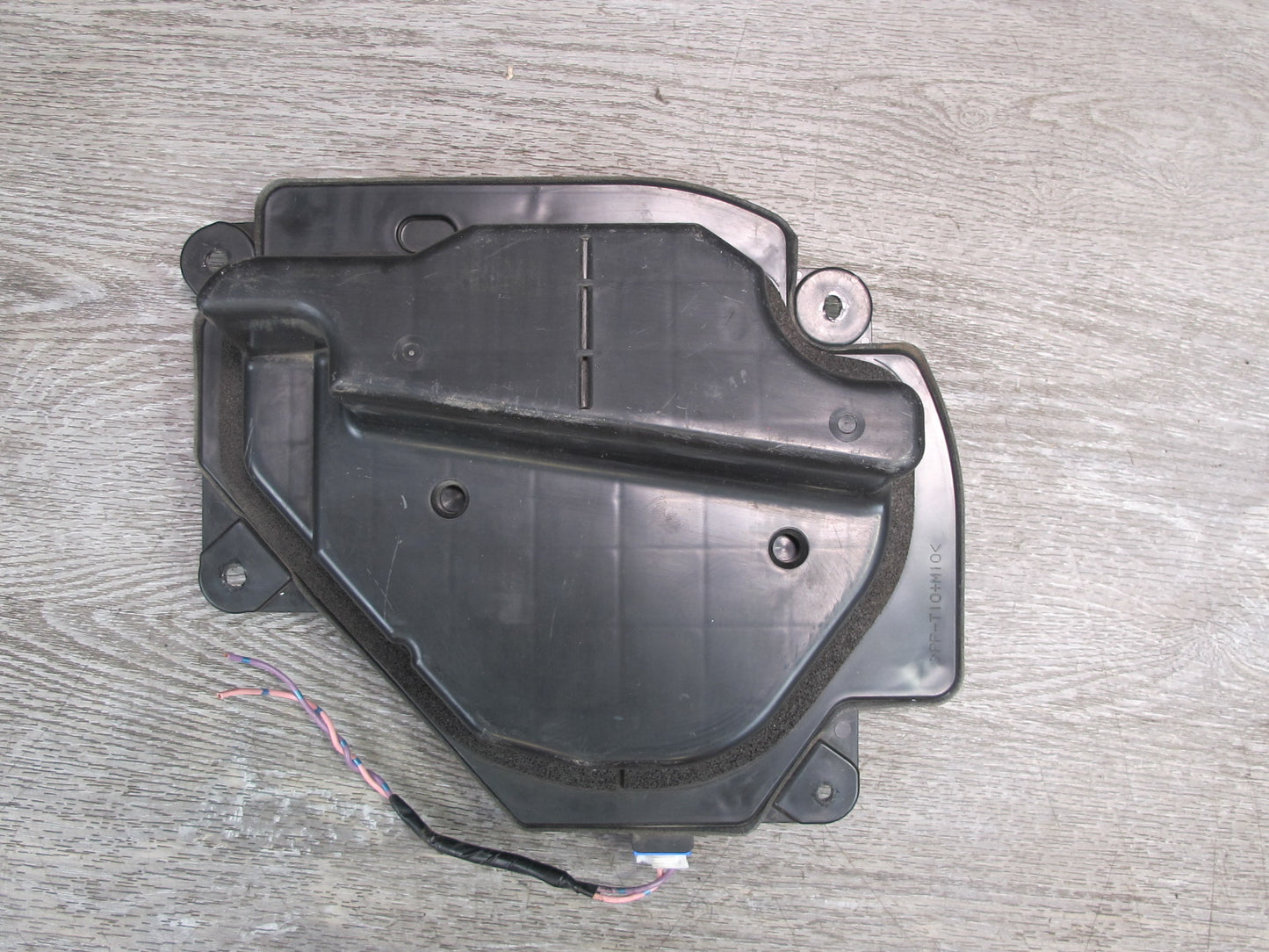 1998-2002 Lexus J100 LX470 Front Right & Left Side Door Audio Speaker Set