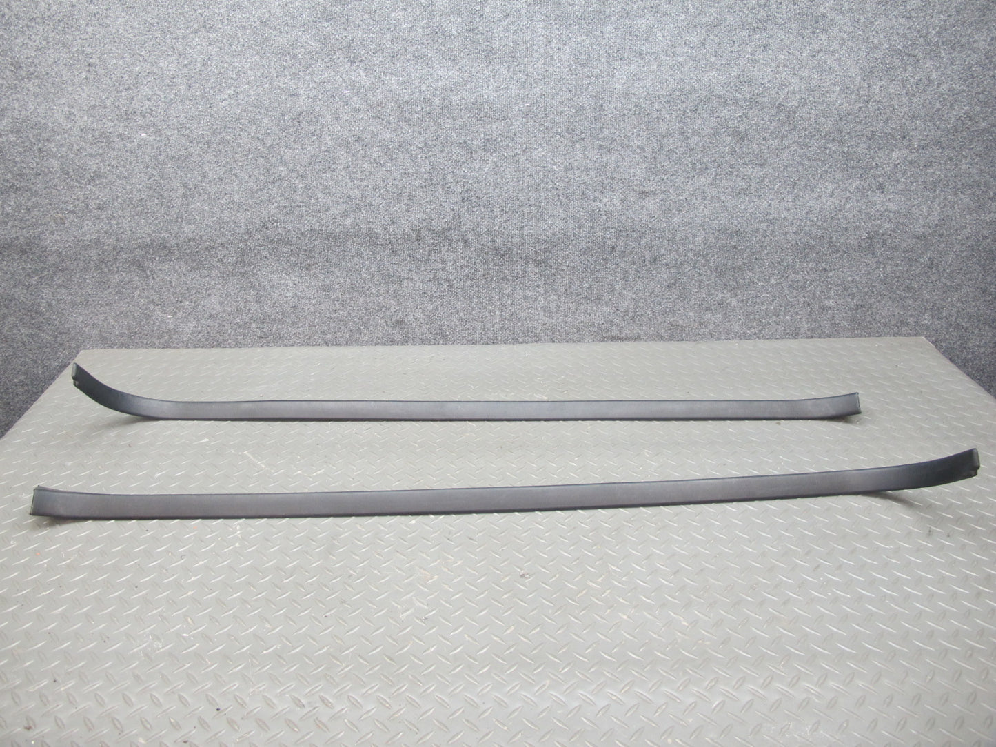 92-00 Lexus JZZ31L SC400 SC300 Set of 2 Door Scuff Step Sill Plate Trim OEM