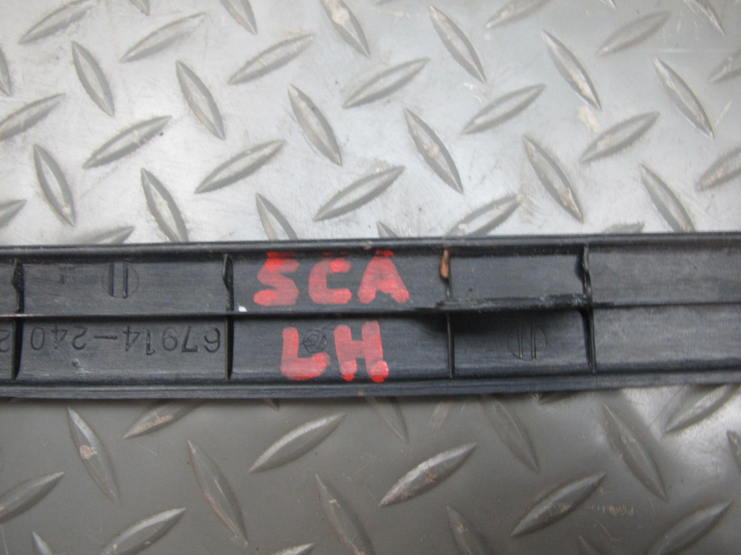 92-00 Lexus JZZ31L SC400 SC300 Set of 2 Door Scuff Step Sill Plate Trim OEM