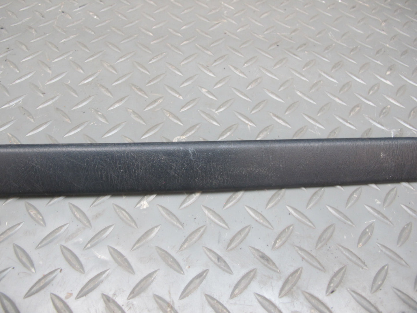 92-00 Lexus JZZ31L SC400 SC300 Set of 2 Door Scuff Step Sill Plate Trim OEM