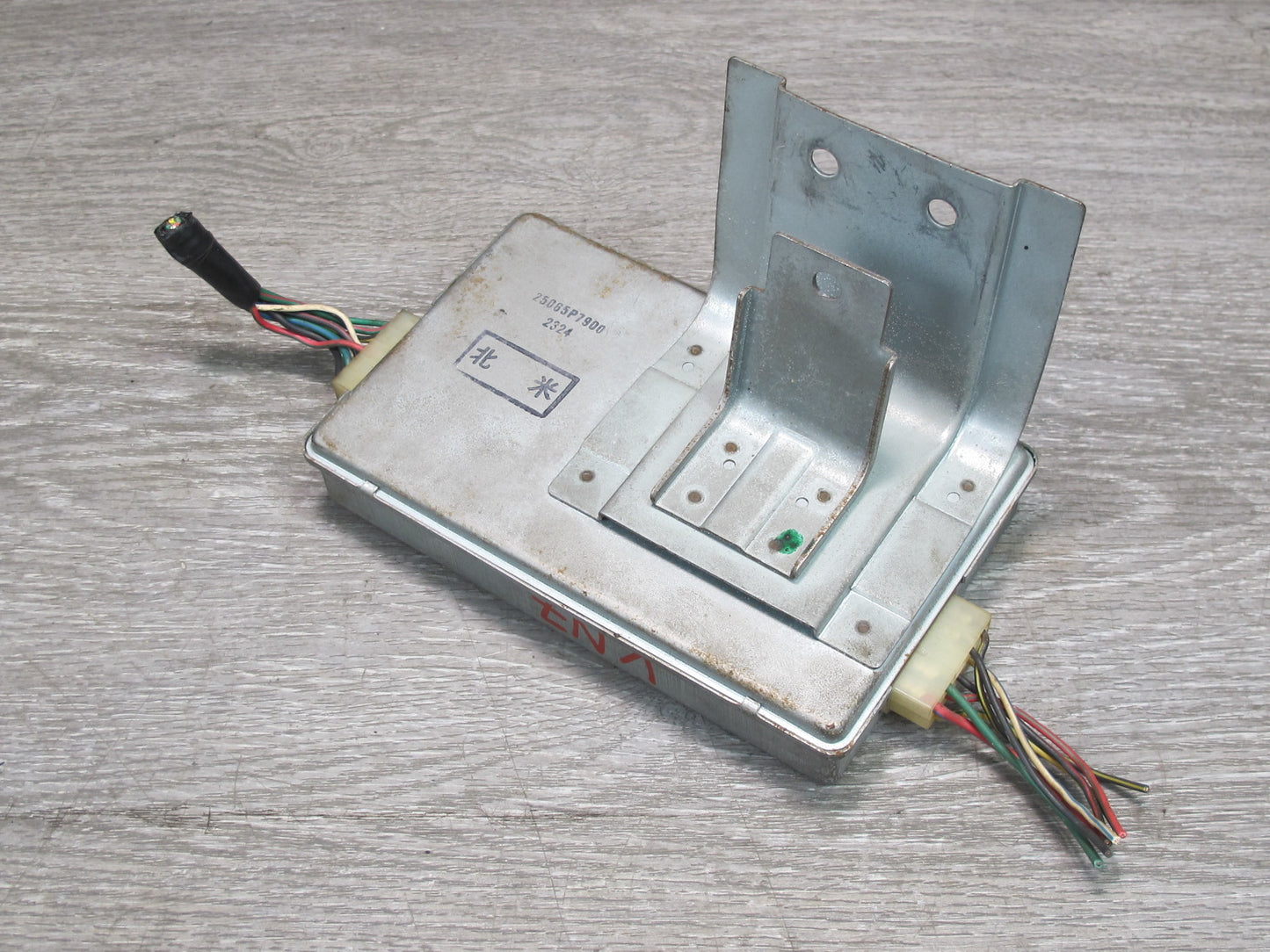 80-83 Datsun Nissan 280ZX S130 Warning Display Amplifier Control Module OEM