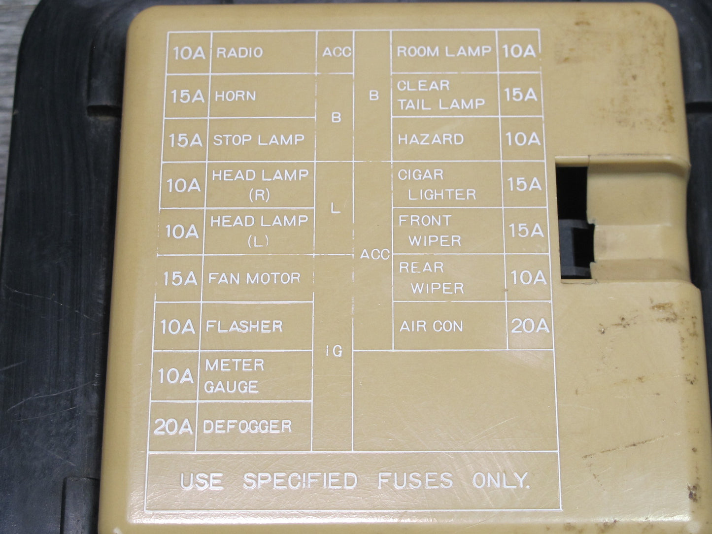 79-83 Datsun Nissan 280ZX S130 Interior Fuse Relay Box Module W/ Cover OEM