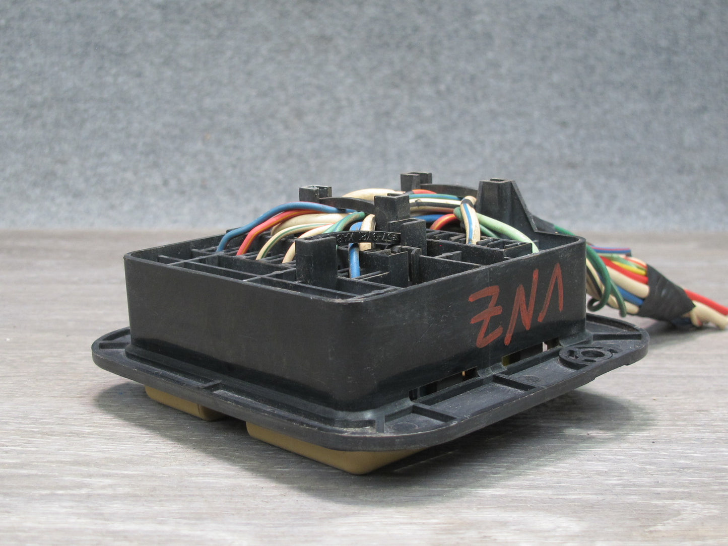 79-83 Datsun Nissan 280ZX S130 Interior Fuse Relay Box Module W/ Cover OEM