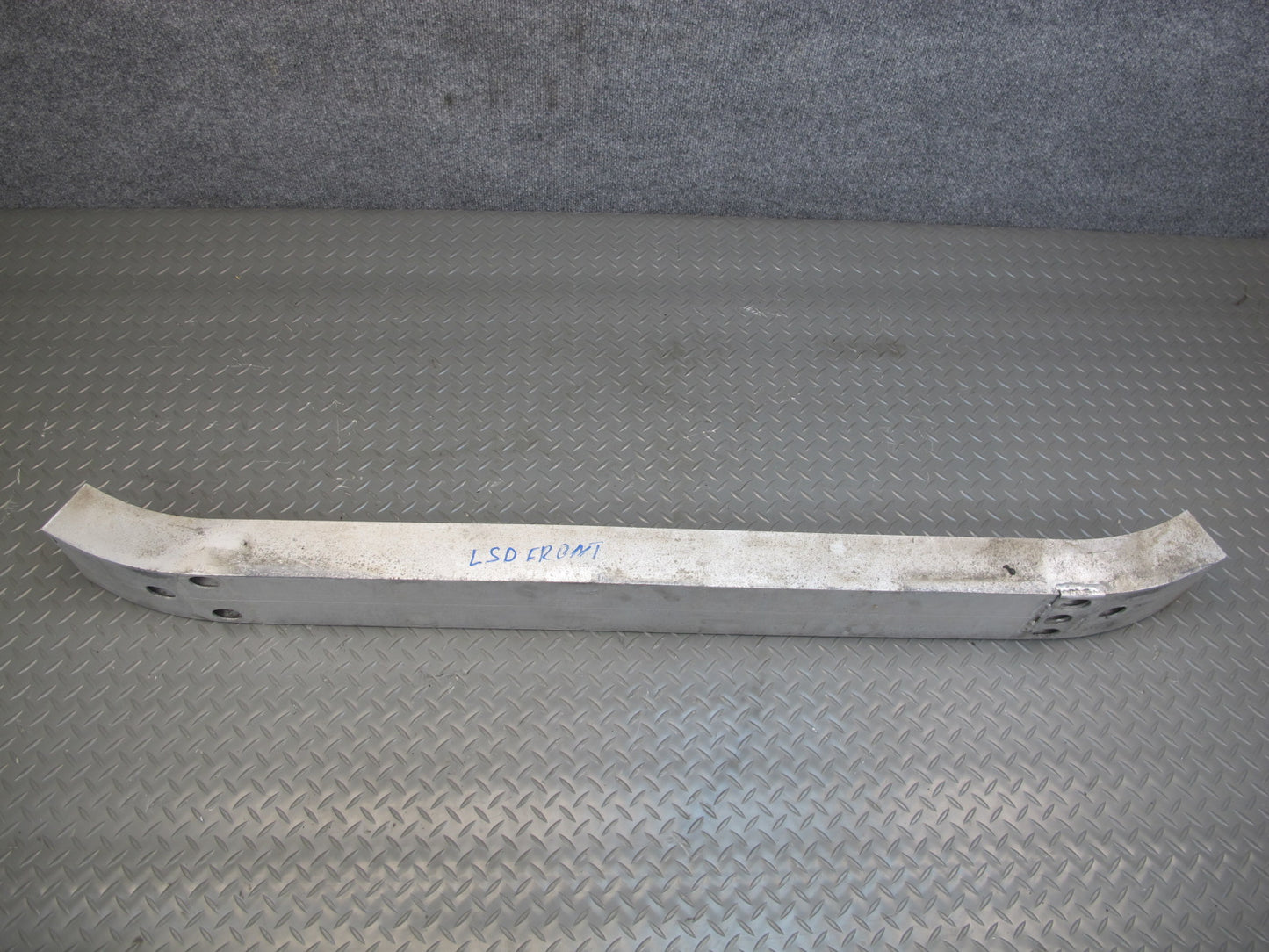 01-06 Lexus UCF30L LS430 Front Bumper Impact Reinforcement Bar OEM
