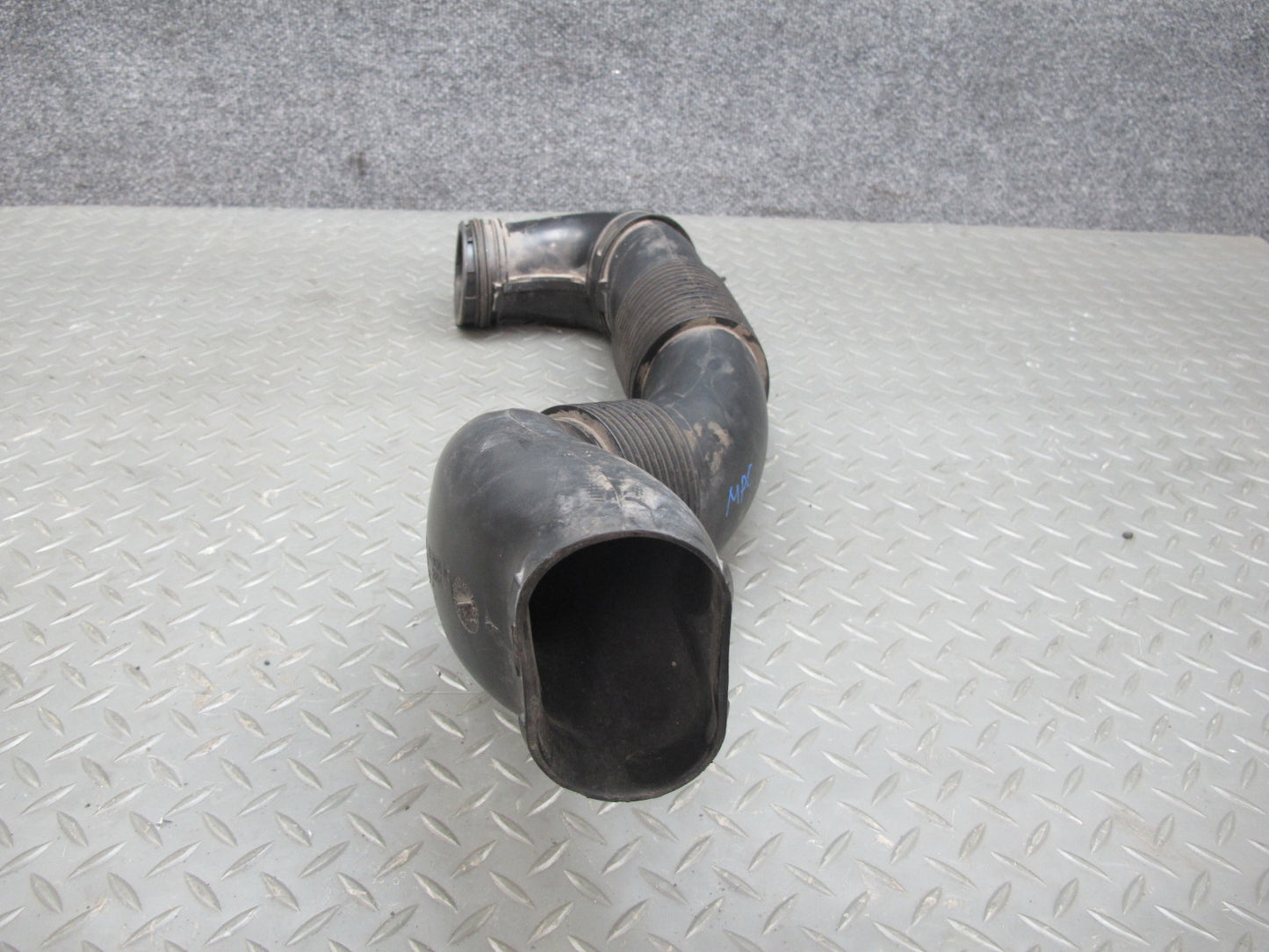 07-13 Mini Cooper S R55 R56 R57 Turbo Air Intake Hose Pipe Line 2753070 OEM