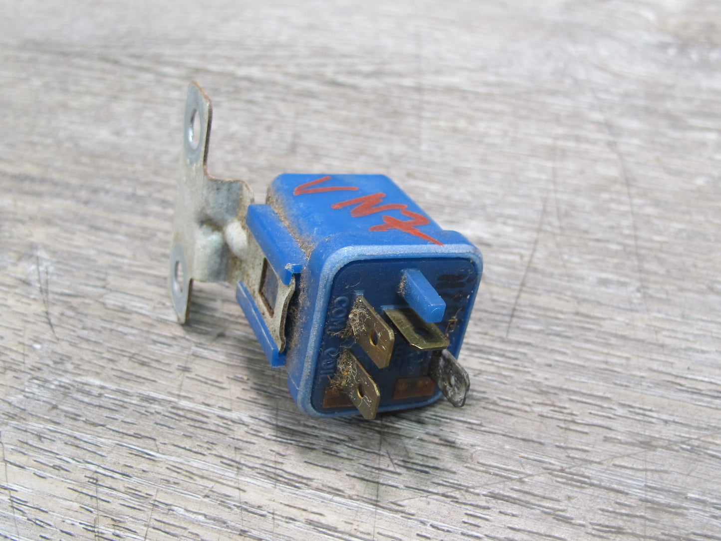 80-83 Datsun Nissan S130 280ZX Fuse Box Relay 2523089977 OEM