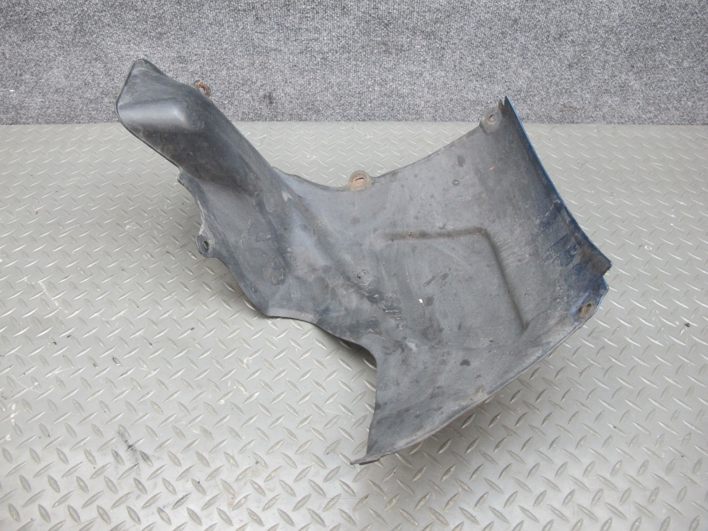 01-05 Lexus JCE10L IS300 Rear Left Wheel Arch Liner Splash Shield OEM