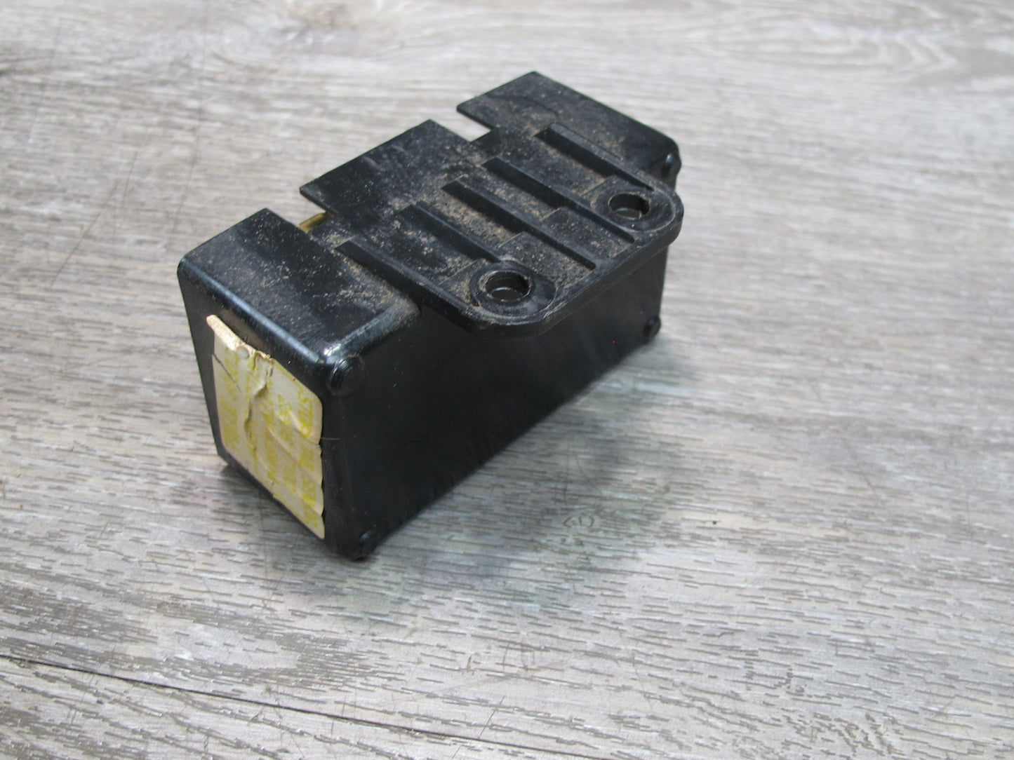 79-83 Datsun Nissan S130 280ZX Stop & Tail Light Sensor Module 25506-P7100 OEM