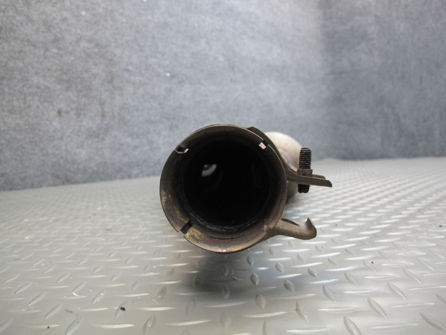 01-06 Lexus UCF30L LS430 Center Exhaust Pipe Line OEM