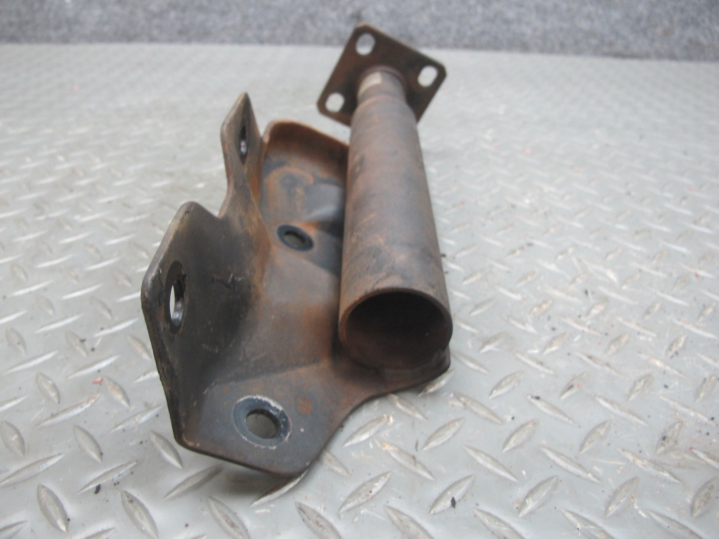 81-83 Datsun Nissan S130 280ZX Front Right Left Bumper Shock Absorber Set OEM
