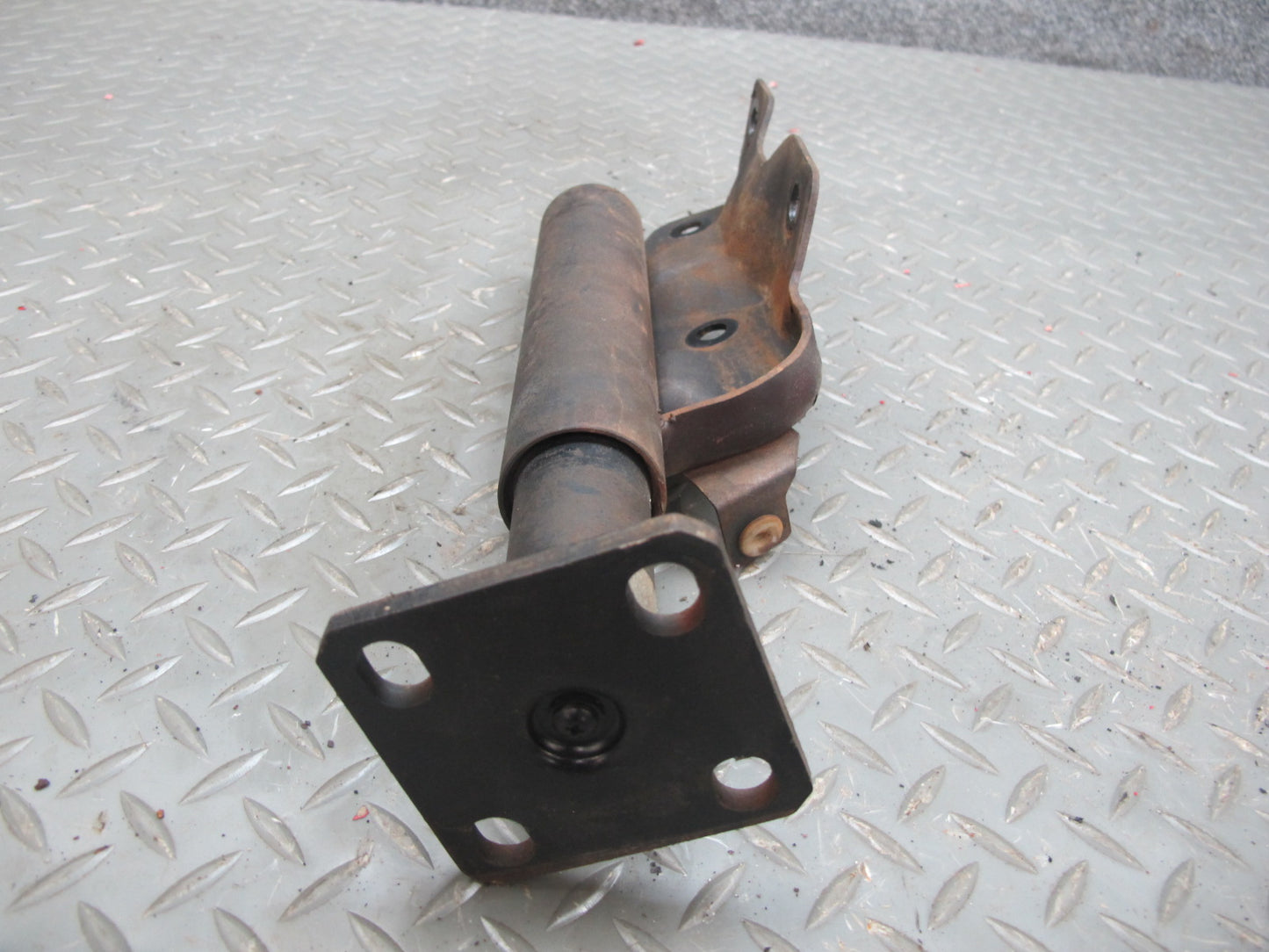 81-83 Datsun Nissan S130 280ZX Front Right Left Bumper Shock Absorber Set OEM