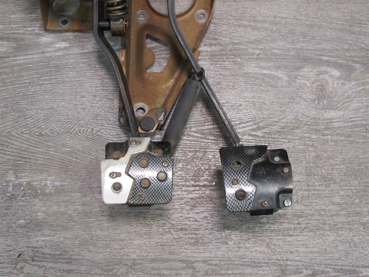 91-93 Mitsubishi 3000GT M/T Gas Acceleration Brake Clutch Pedal Set OEM