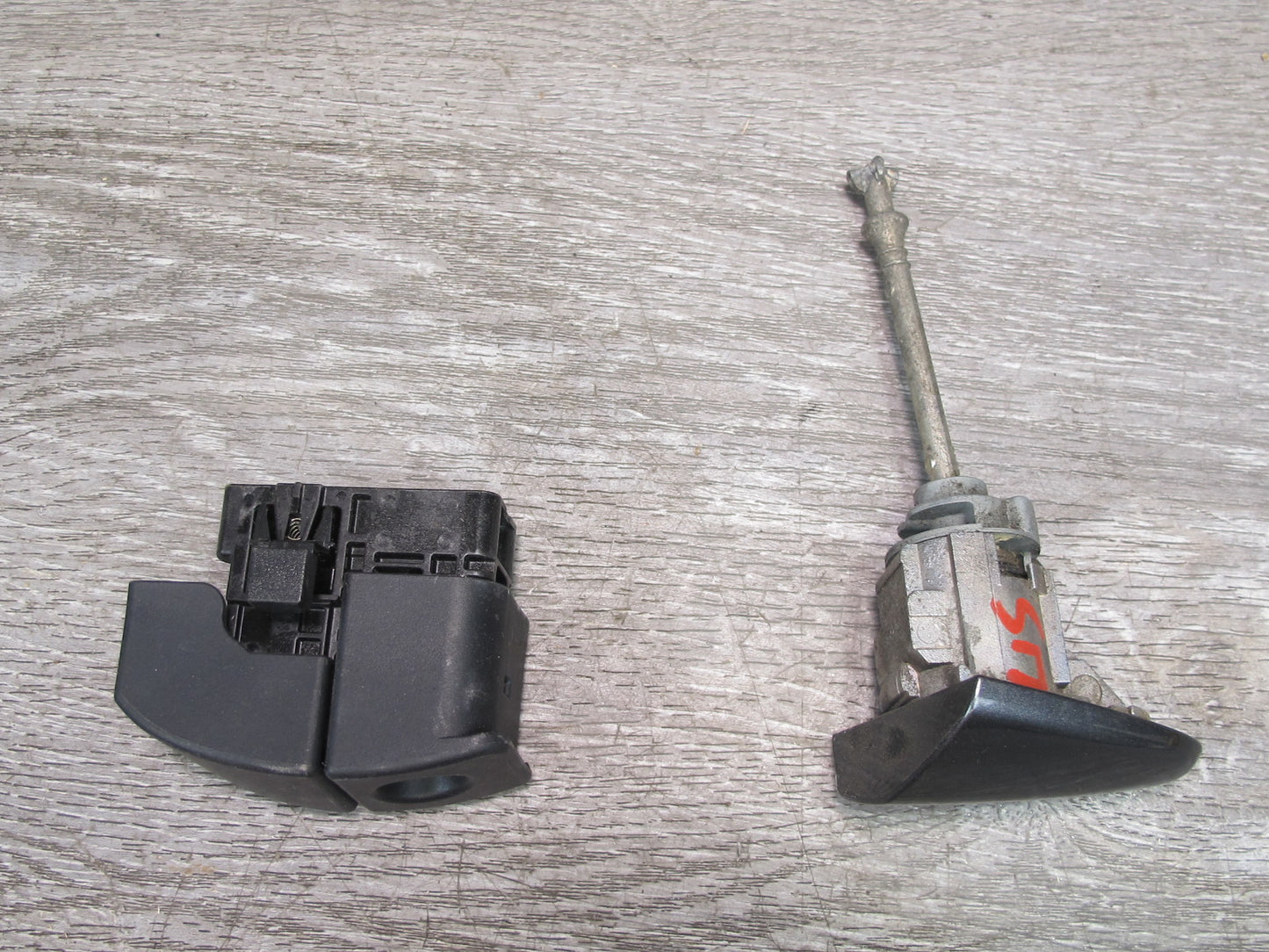 2010 Lexus GSE20L IS250 A/T ECM ECU Start Stop Glove Door Lock KEY Set OEM