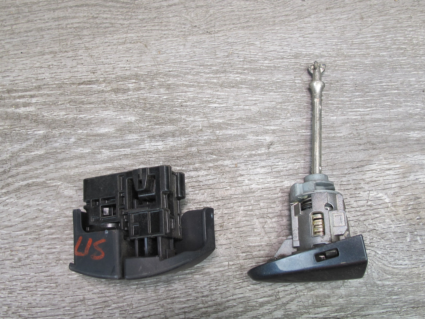 2010 Lexus GSE20L IS250 A/T ECM ECU Start Stop Glove Door Lock KEY Set OEM