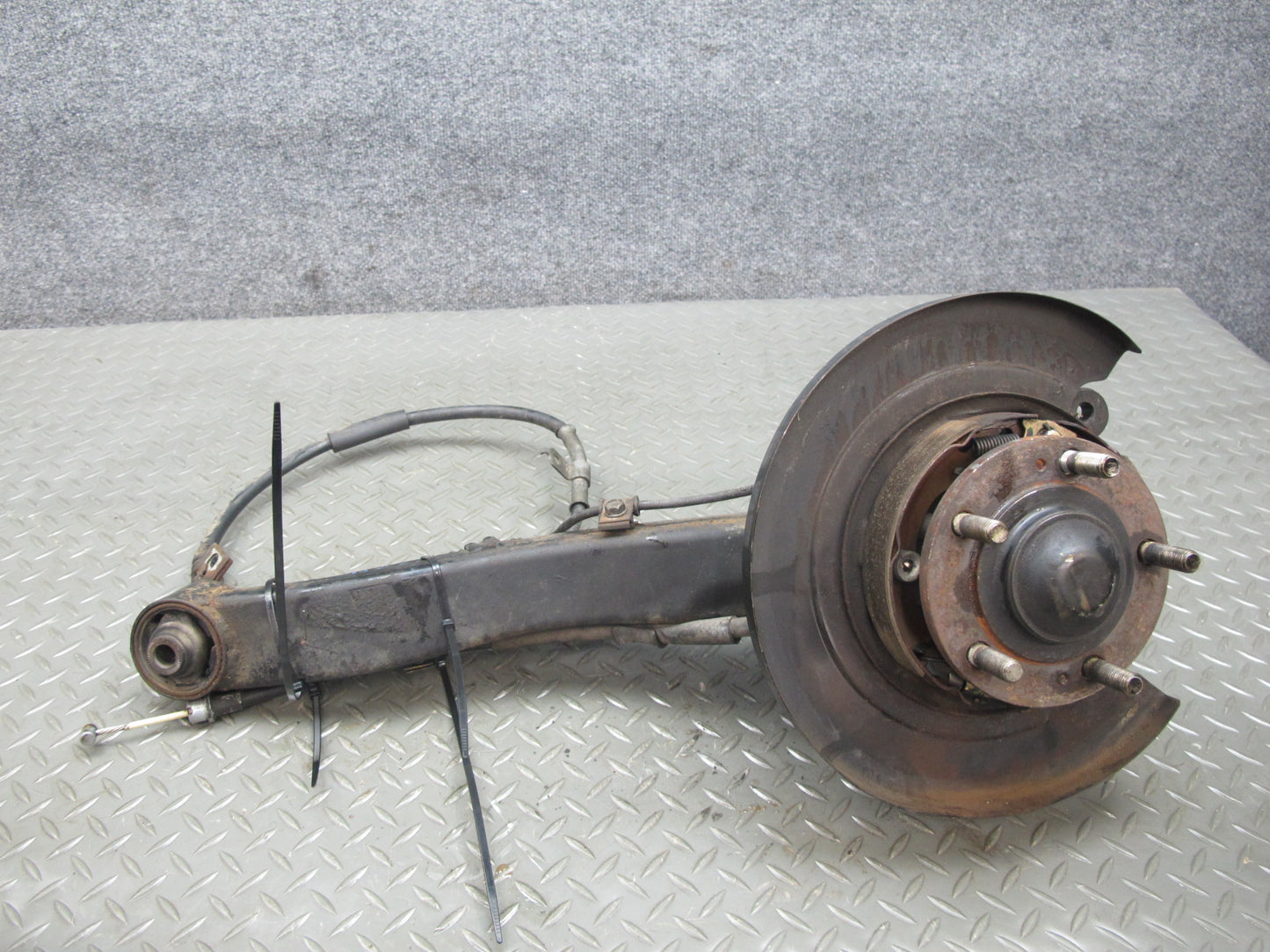 91-99 Mitsubishi 3000GT FWD NA Rear Left Knuckle Wheel Hub Trailing Arm OEM